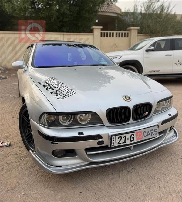 بی ئێم دەبڵیو سیریەس 5 2001 بۆ فرۆشتن لە عێراق - زوبەیر